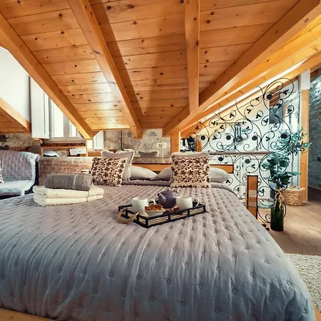Apartman Gorgeous Historic *