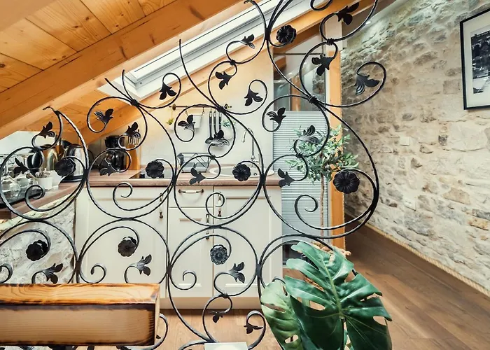 Apartment Gorgeous Historic *