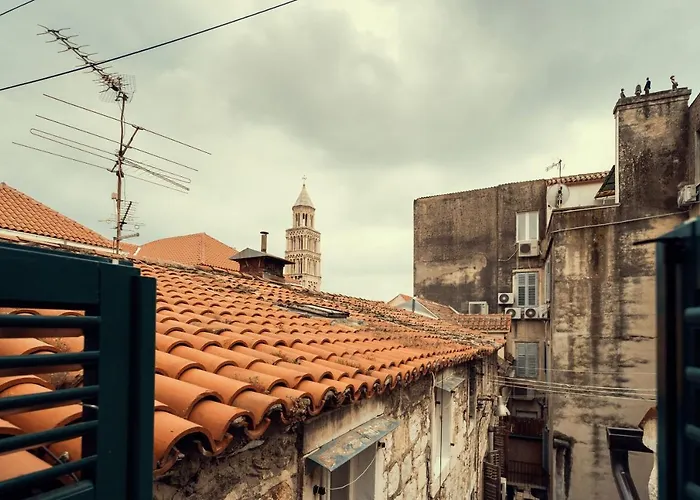 Gorgeous Historic Apartment Split